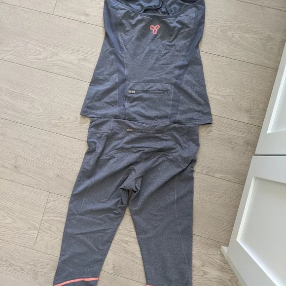 TNA Workout Set - Picture 2 of 4